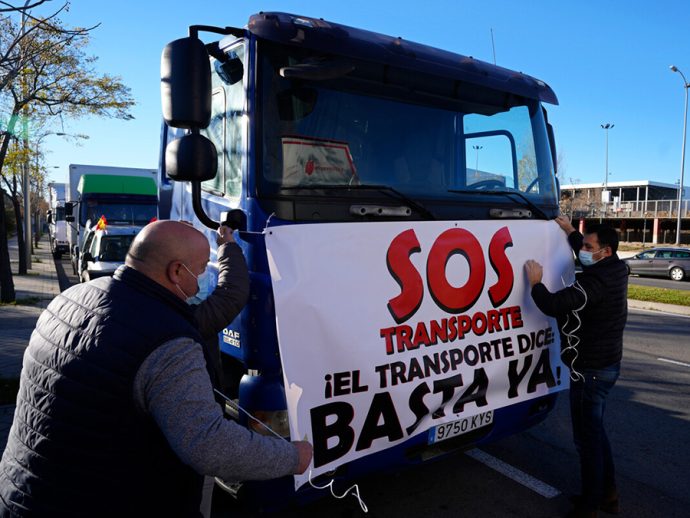 Plataforma para la Defensa del Sector del Transporte de Mercancías por Carretera convoca paro nacional indefinido 14 de marzo de 2022